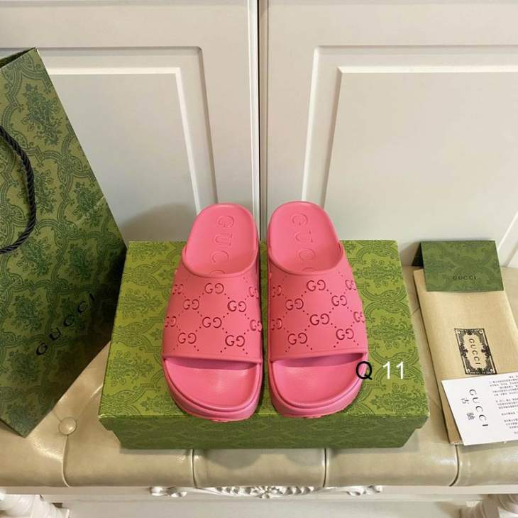 Picture of Gucci Slippers _SKUGuccisz35-41Y0691880